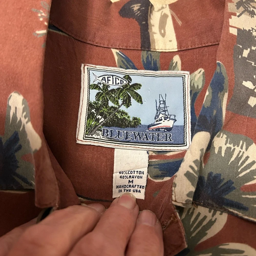 Aftco Bluewater Shirt Button Down‎ Men's Size Medium Fish Print - Picture 6 of 9